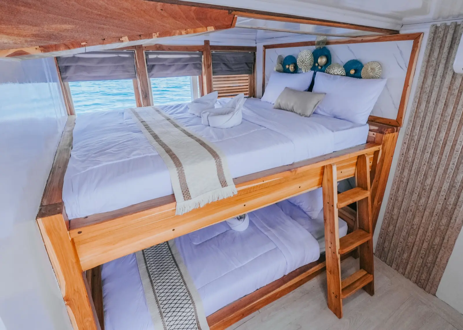 Sharing Cabin 4 on Bombana 2