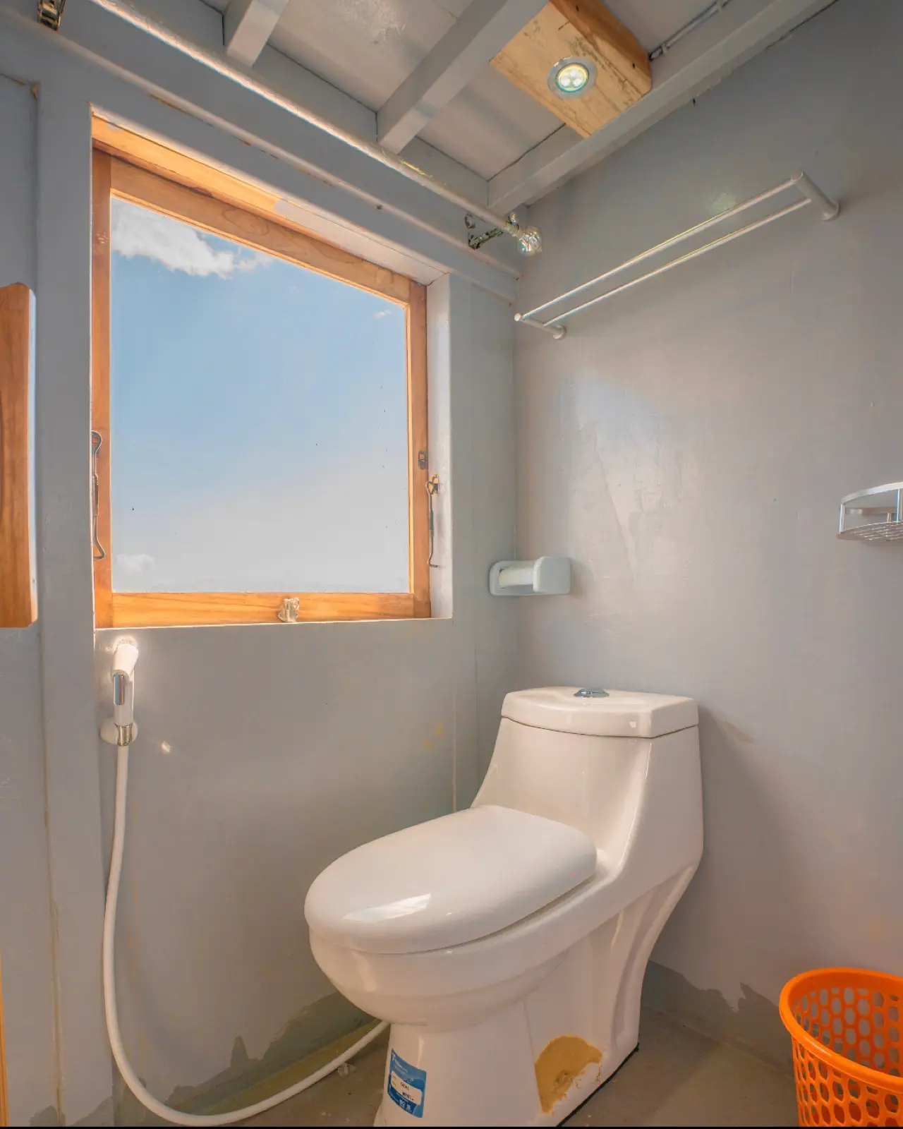 New IJC — bathroom