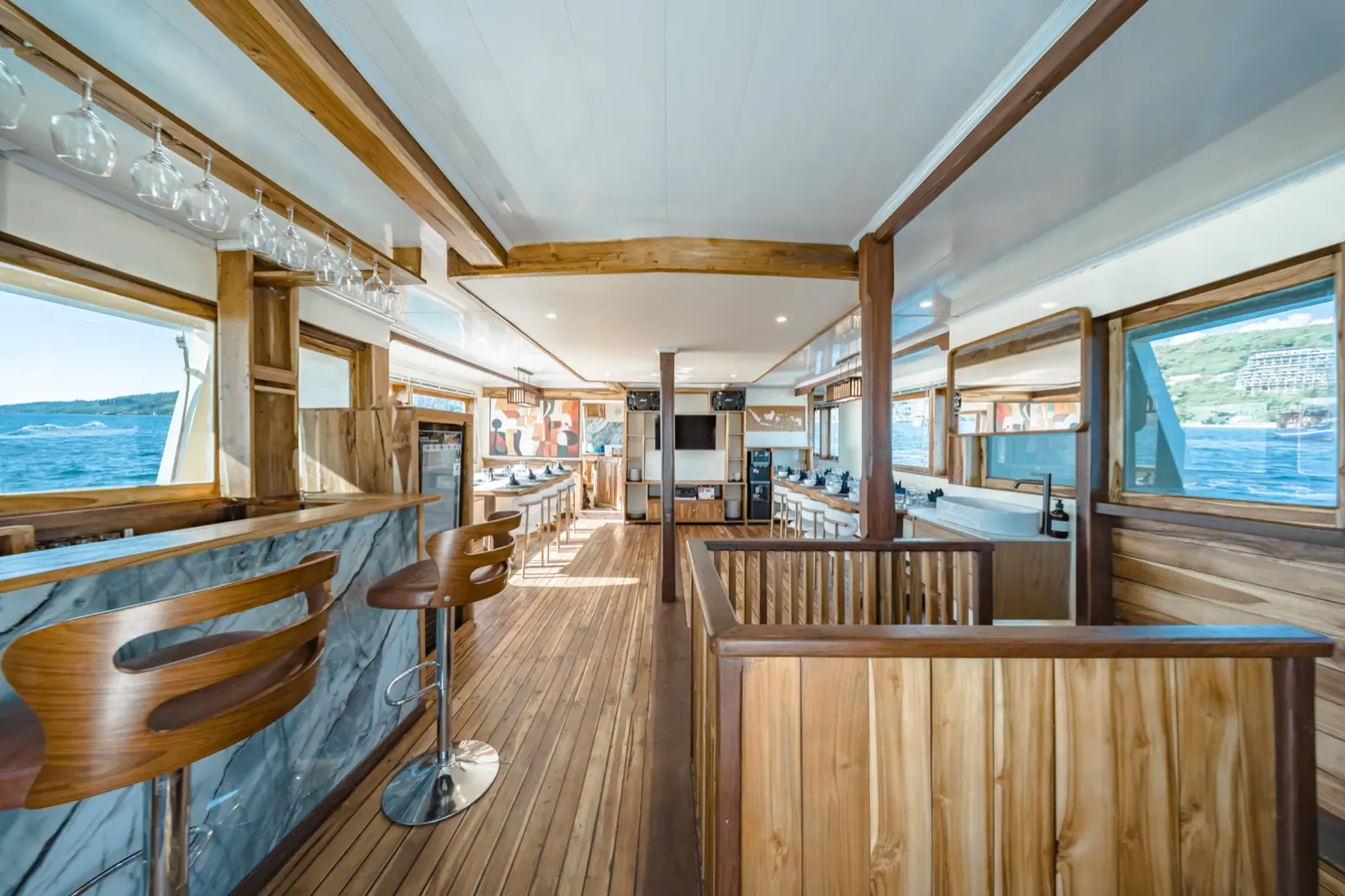 Raja Bintang 03 — dining room